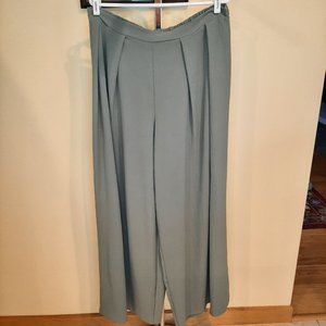 NWOT!!!  Quality STYLIVE Olive Sage Lightweight Palazzo Pants 3X